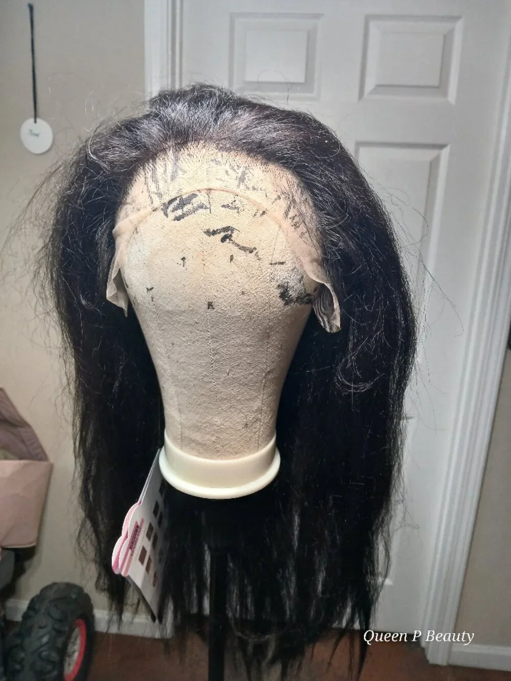 (Never worn)Perfect Hairline Faux Scalp 13x6 HD Lace Wig - KATYA Color 2